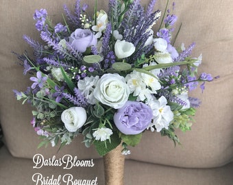 Ramo de boda de lavanda, ramo boho, flores de boda púrpura, flores de boda de seda, ramo de novia de lavanda, ramo rústico, flores lilas