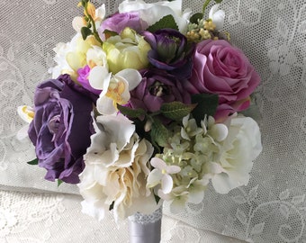 Wedding bouquet,Bridal bouquet,Purple bouquet,Lavender Bouquet,Wedding accessory,Silk wedding flowers,Bridesmaid bouquet,Silk bouquet