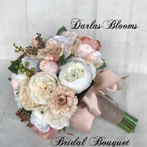 Wedding bouquet, Bridal bouquet, Blush Silk bouquet, Champagne bouquet, Beige Wedding bouquet, Silk wedding flowers, Boho bouquet, Peach