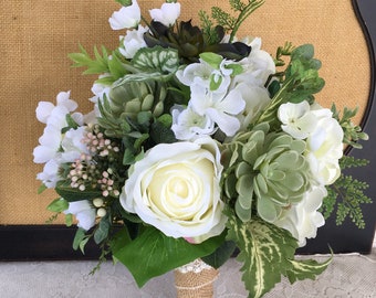 Wedding bouquet, Bridal bouquet, Wedding Accessory, Succulent bouquet, Greenery Bouquet, White and Ivory bouquet, Silk Wedding bouquet, boho