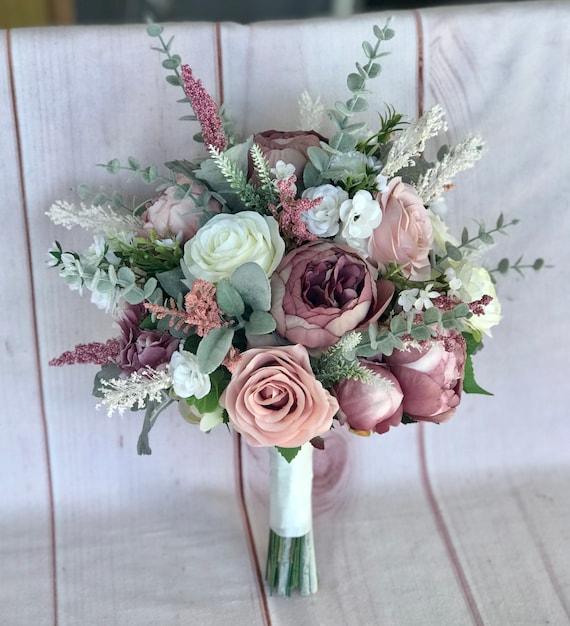 Buy Dusty Rose Bouquet, Boho Bouquet, Mauve Bouquet, Dusty Rose Wedding  Flowers, Mauve Wedding Flowers, Silk Wedding Flowers, Bridal Bouquet Online  in India - Etsy