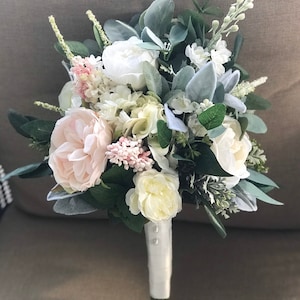 Wedding bouquet, Bridal bouquet, Blush wedding bouquet, Boho bouquet, Ivory White silk bouquet, Blush silk flowers, Faux bouquet, Bridesmaid