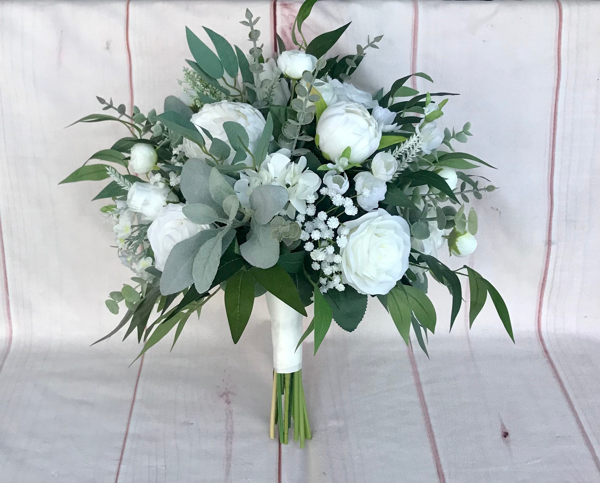 Ramo de novia blanco, ramo de eucalipto, flores de novia blancas, ramo de  peonías rosas, ramo de dama de honor, flores de boda de seda, ramo de  marfil - Etsy México, image size:2483x1999
