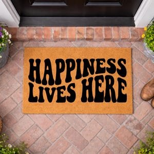 Groovy Doormat, Happiness Lives Here Doormat, Retro Welcome Mat, Cute Front Door Mat, Outdoor Coir Doormat, Aesthetic Housewarming Gift
