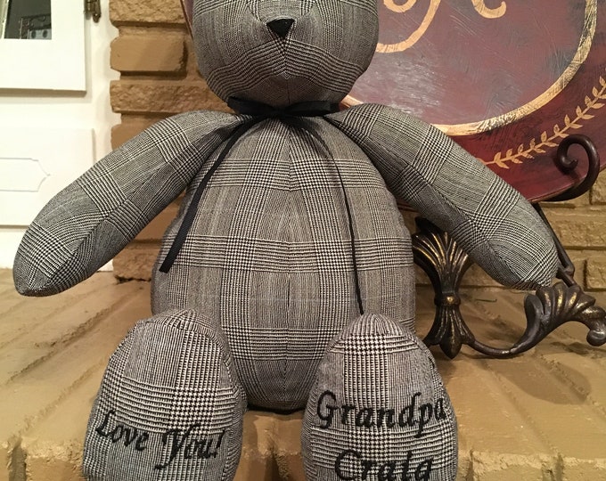 Handmade Memory Bear: Treasure your Loved One's Clothing in a Huggable Keepsake Memory Keepsake Bear