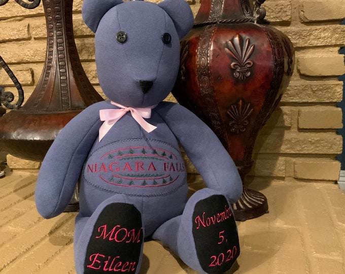 Handmade Memory Bear: Treasure your Loved One's Clothing in a Huggable Keepsake Memory Keepsake Bear
