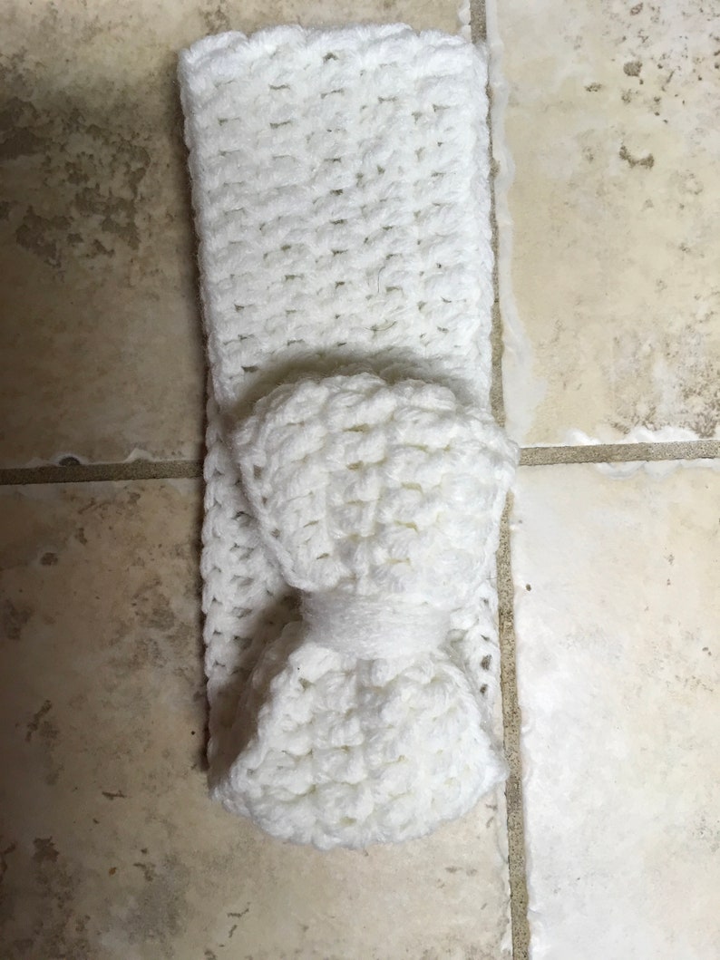 Crochet Headband with Bow size 0-6 months