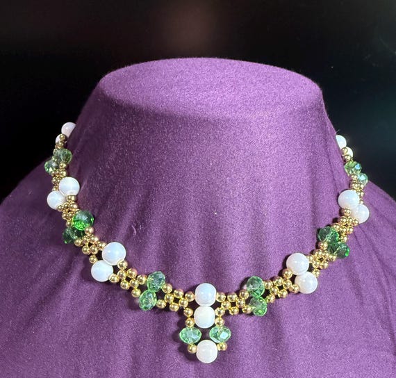 Green and Metal Beaded Necklace