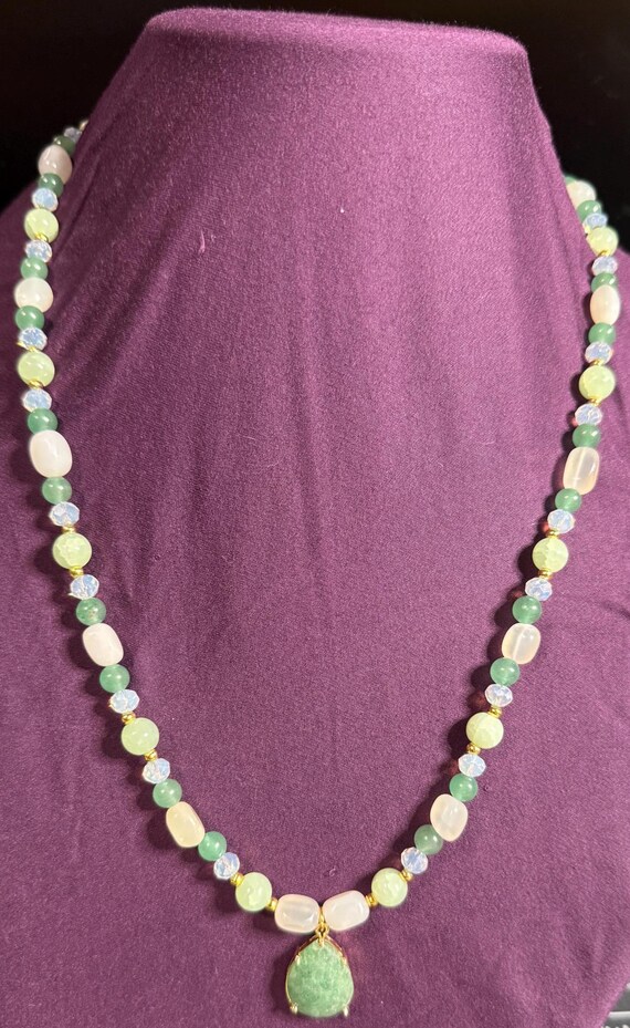 Green Beaded Necklace with matching bracelet, gold accents