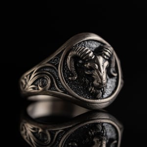 Aries Ram Head Ring, Sterling Silver Zodiac Jewelry, Men's Animal Signet Ring, Aries Birthday Gift for Him, Handmade Horned Ram Totem Ring
