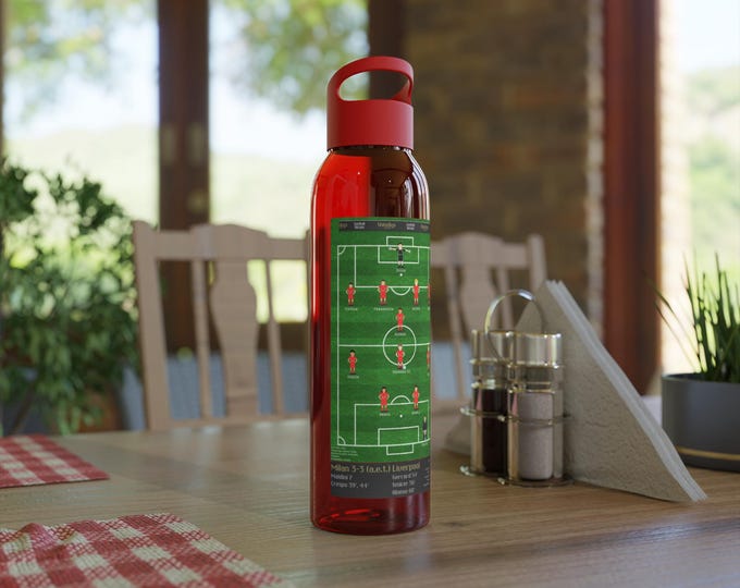 Liverpool FC Water Bottle: Football Heroes Design - Miracle of Istanbul