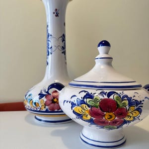 Hand - Painted Tureen by Alberto Ratinho - Vintage Portuguese Ceramics and Hand-Painted Portuguese Style Vase – Vintage Ceramic