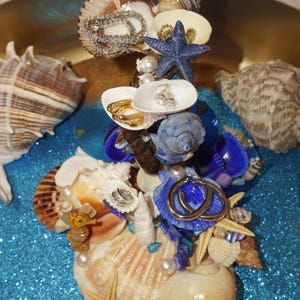 Jewelry holder, Unique jewelry holder, beachy jewelry holder, seashell jewelry holder, aquatic, Decor, Home decor, Unique decor