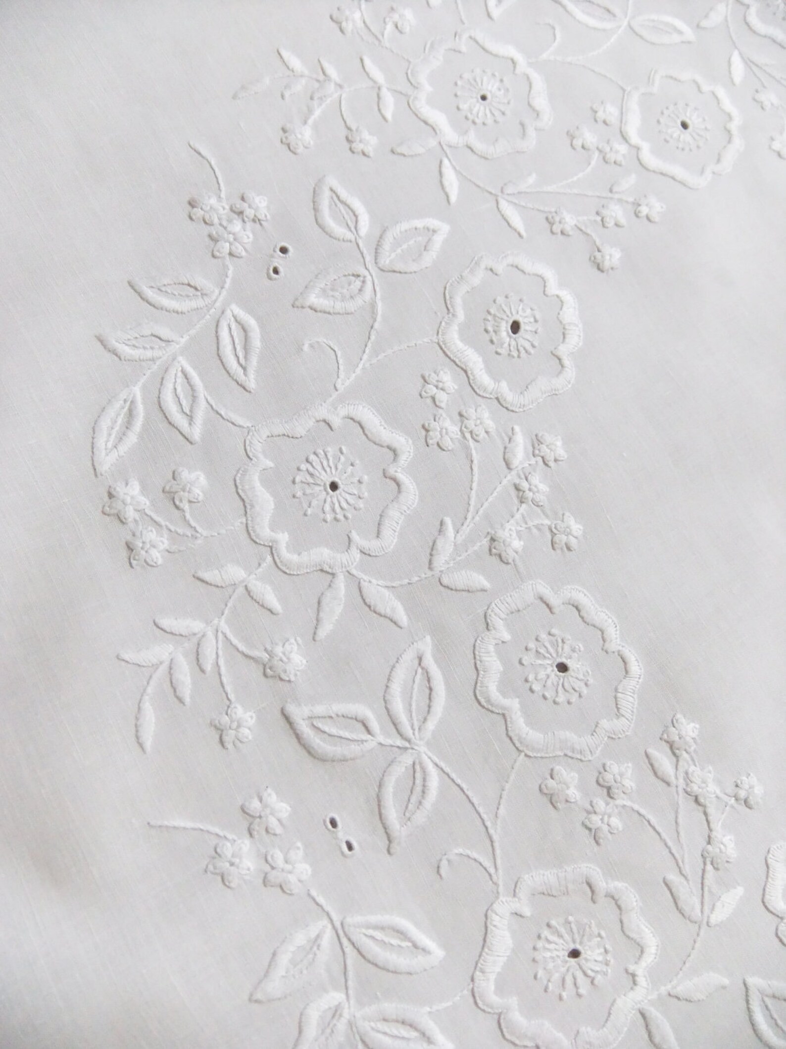 Vintage tablecloth with whitework embroidery and crocheted Etsy