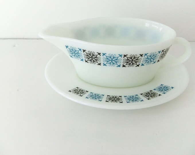 JAJ Chelsea Gravy Jug and Saucer JAJ Vintage Sauce Boat in Etsy