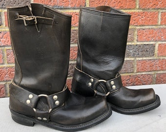 Buy 1950s Engineer Boots Online In 
