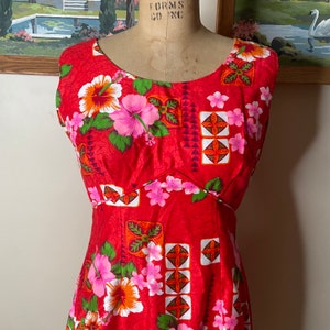 Vintage Royal Hawaiian Pinup Style Dress Red Floral Womens Size 12