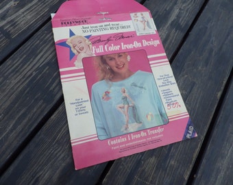 Vintage Iron On transfer Marilyn Monroe pin up Never Used New in Package