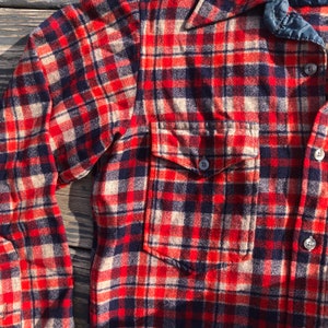Vintage 1950s Pendleton Wool Shirt Jacket Red Blue Shirt Jac Size 42 Chest image 5