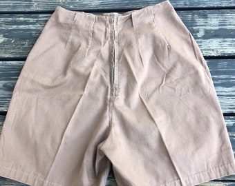 Vintage 1950s Ladies Tan Shorts High rise 26 inch waist Pinup Rockabilly