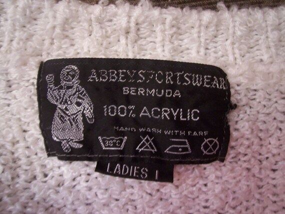 1960s Vintage Open Cardigan Acrylic Boucle knit 4… - image 10
