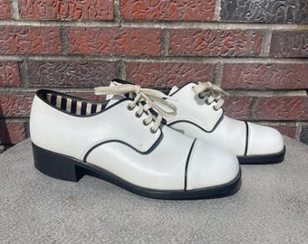 Vintage 1970s Men's Disco Shoes White Cap Toe Oxfords Grants Size 9 10 D