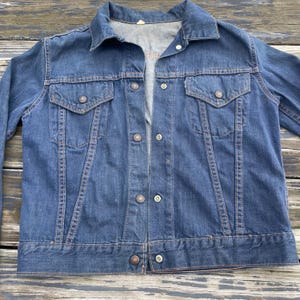 Vintage 70s Levis Big E Denim Jacket Blue Jean Trucker Size Small Medium 38 Chest