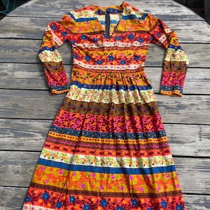 Vintage 70s Velour Patchwork Print Maxi Dress Long Sleeve V neck 36 Bust 30 Waist