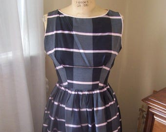 Vintage 1950s party dress gray and pink 26 inch waist 50s day dress formal wear