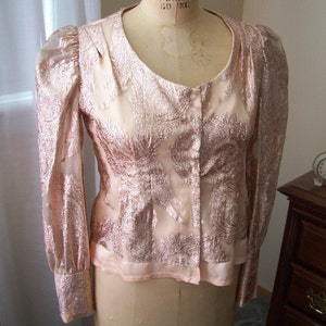 Blusa feminina vintage anos 80 cobre lurex com botões de strass 36 busto mangas transparentes