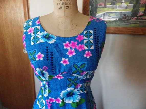 Vintage Royal Hawaiian Full Length Gown Pake Muu … - image 3