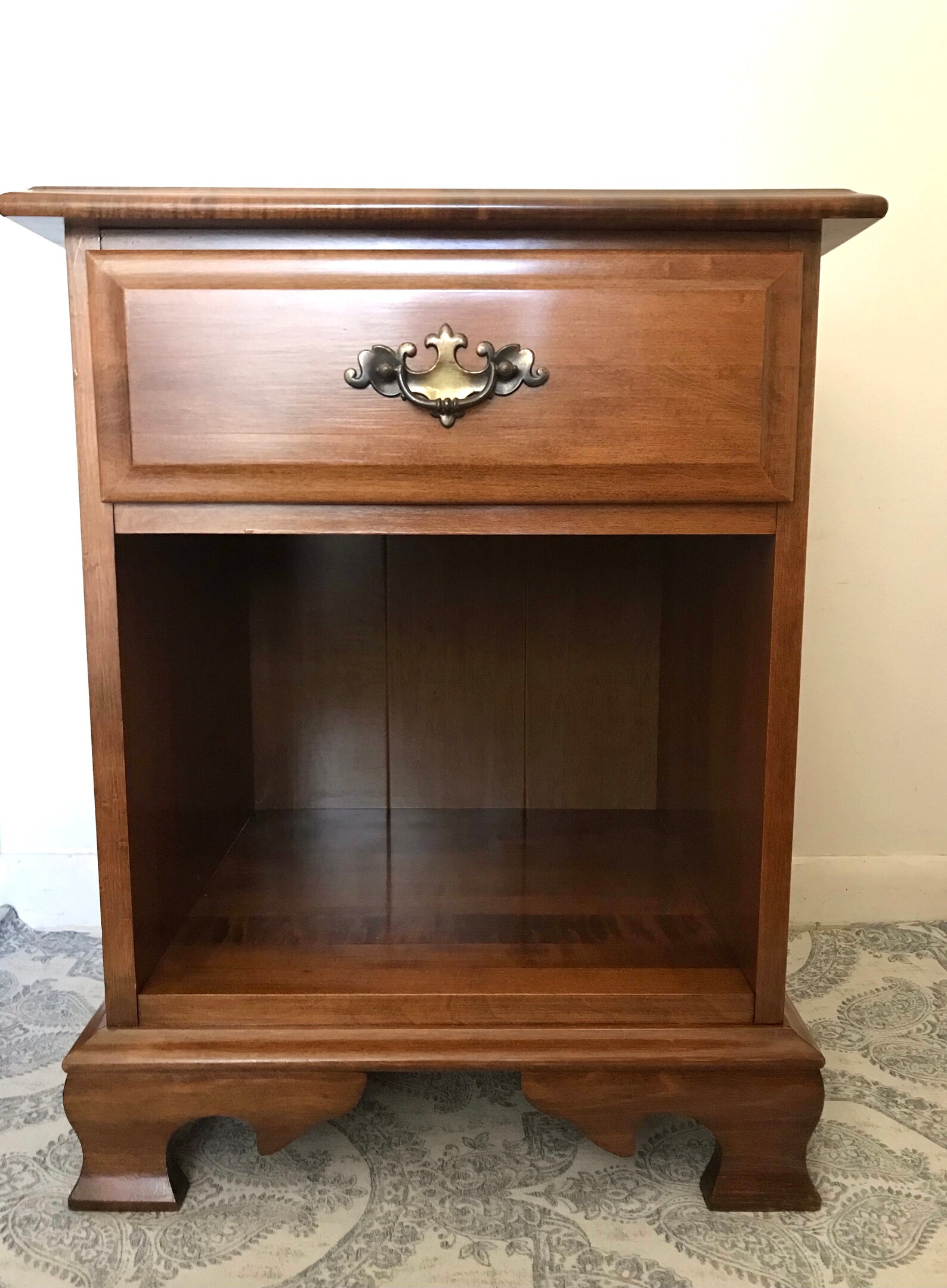 Moosehead Nightstand Solid Wood Vintage Night Table Cereza Etsy