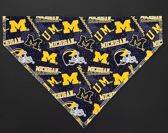 University of Michigan Wolverines Pet Bandana