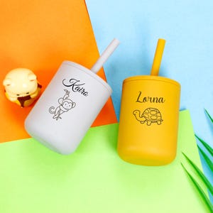 Custom Name Toddler Sippy Cup, Personalized Non-Spill Training Cup with Straw, Engraved Silicone Baby Tumbler, Gift for Kids