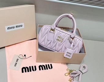 Bolso pequeño estilo bowling de Miu Miu, bolso tote fruncido para mujer, bolso de hombro de cuero, bolso cruzado, mini bolso negro vintage.