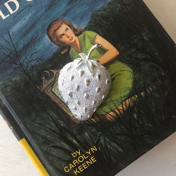 Strawberry Brooch