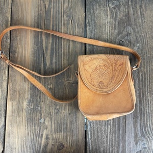 Vintage Tooled Leather Purse - Light Brown - American West - Floral - Crossbody - Bag - Handbag -