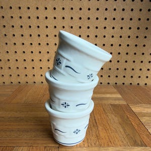 Vintage Longaberger Pottery | Woven Traditions Classic | Set of 3 | Stackable Ceramic Ramekins | Ivory and Blue Stoneware