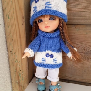 315. French and english Knitting pattern PDF - Sweater and hat for Lati Yellow, Meadow doll and Pukifee (16 cm)