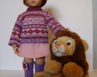 155. Little Darling - French and english knitting pattern PDF - Sweater, skirt, hat and long socks for Little Darling doll 13''
