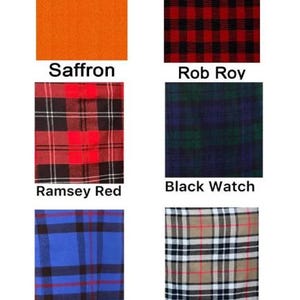 Peut inclure: Pr&eacute;sentation de diff&eacute;rents &eacute;chantillons de tissu avec des motifs &eacute;cossais et des couleurs unies. Les &eacute;chantillons comprennent "Saffron", "Rob Roy", "Ramsey Red", "Black Watch", "Elliot Modern" et "Campbell Thomson". Chaque &eacute;chantillon est nomm&eacute;.