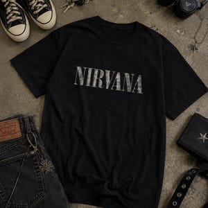 Nirvana t shirt - Etsy 日本
