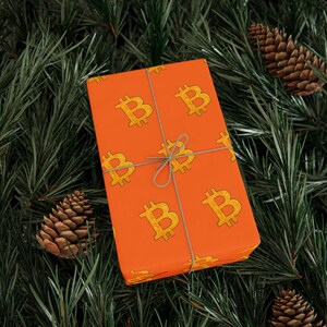 Bitcoin Wrapping Paper Crypto Gift Wrap, BTC Christmas or Birthday Paper, Funny Blockchain Present Wrap for Crypto Enthusiasts