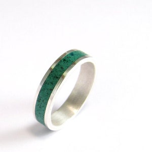 Green Wedding Band - Sterling Silver 925 - Malachite Stone Inlay Naturally Colored Jewelry - Engagement Handmade Jewelry