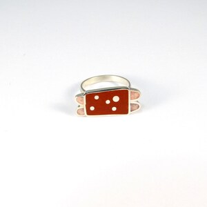 polka dot fun ring on sterling silver andinlay stone color red and pink