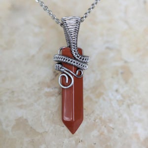 Red Jasper Crystal Necklace Stainless Steel Hypoallergenic Jewelry Protection Stone Pendant Crystal Jewelry
