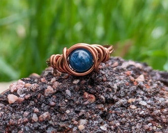 Blue Apatite Ring in Antique Copper Gemini Jewelry Metaphysical Crystals For Zodiac Creativity Love Suppress Appatite Rings Gifts For Gemini
