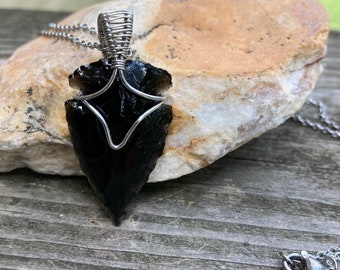 Colgante De Obsidiana Negra Con Cabeza Y Dientes De Lobo, Tallada