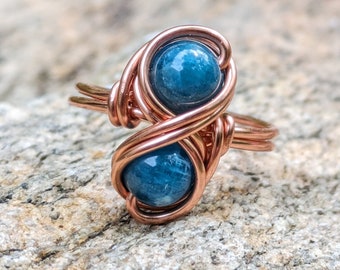 Blue Apatite Infinity Ring in Copper for Gemini Crystal Zodiac Jewelry