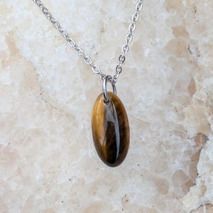 Tigers Eye Crystal Necklace for Capricorn and Leo Metaphysical Crystal Energy Jewelry